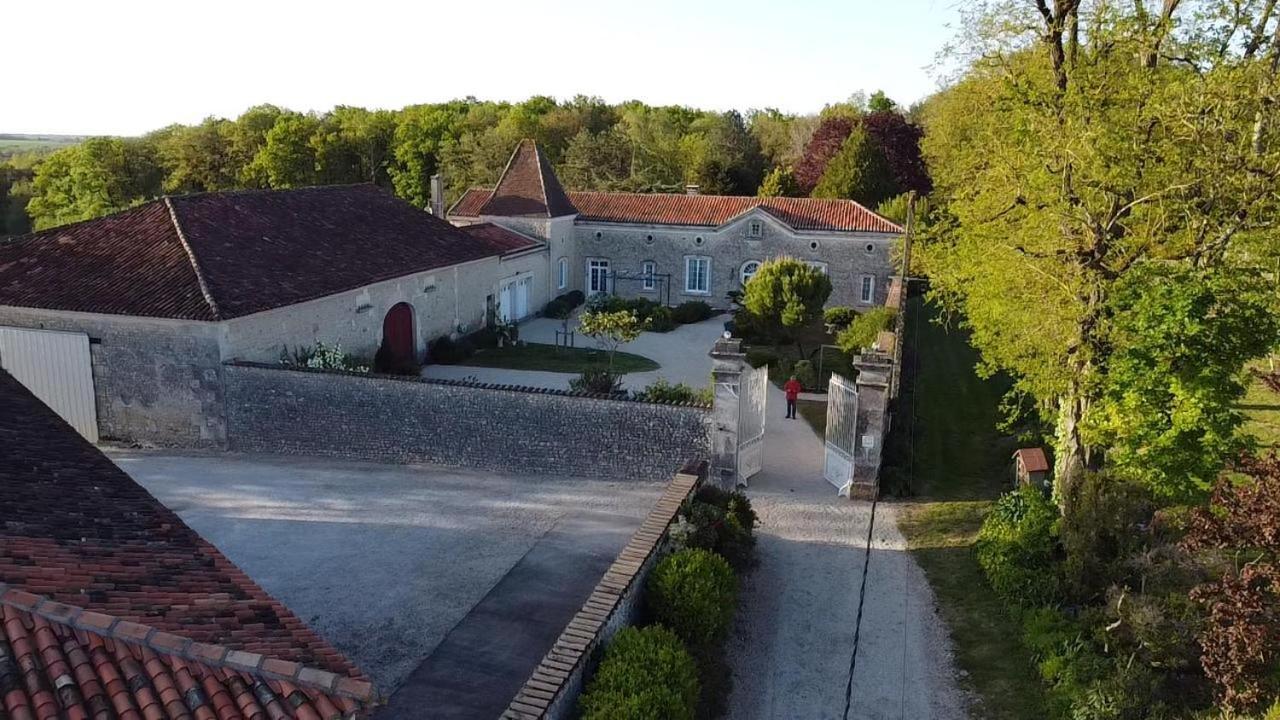 Bed and Breakfast Domaine Chez Maurice Becheresse Екстер'єр фото